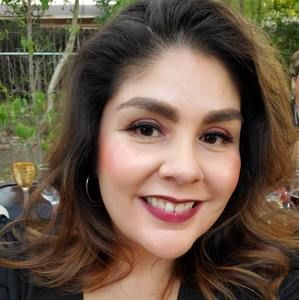 Meet your Posher, Melanie
